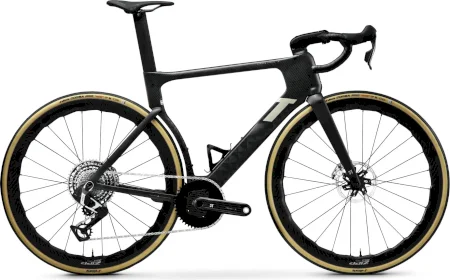 3t Strada Italia Red Xplr Axs 1x13 353 Nsw 2024