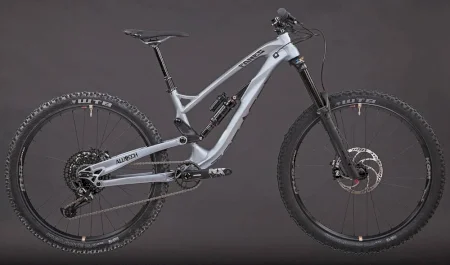Alutech Fanes 6.0 Trailready 2021