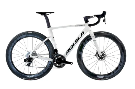 Aquila Equipe Evo R Sram Red Axs 2023