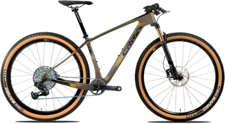 Berria Bravo Br 8 2020