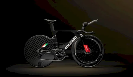 Colnago Tt1 Frame Kit Plus Superlight Sb32 Seatpost 2025