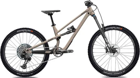 Commencal Clash 2022