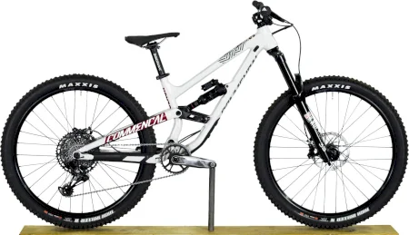 Commencal Clash Junior 2023