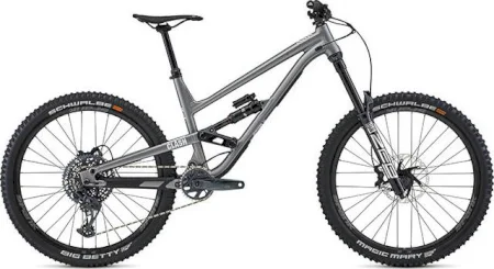 Commencal Clash Race Hayes 2021