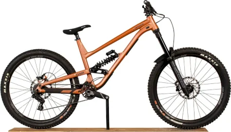 Commencal Clash Ride Park Edition 2023