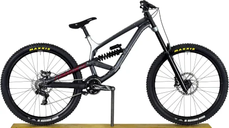 Commencal Furious Essential 2023