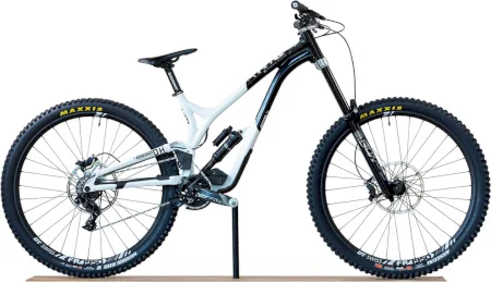 Commencal Supreme Dh 29 Team 2022