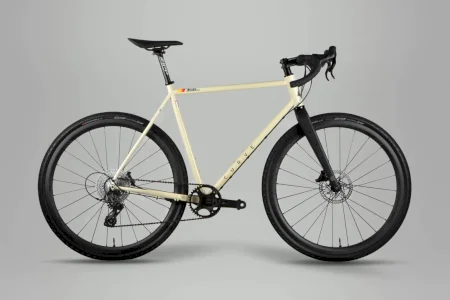 Curve Kevin Of Steel Ekar 2022