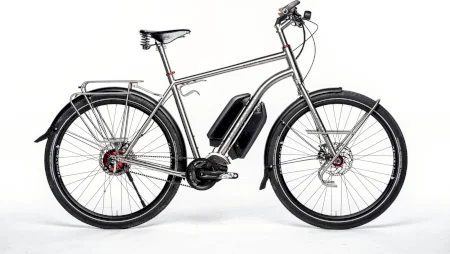 Falkenjagd Hoplit E14 2024