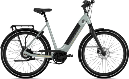 Gazelle Ultimate C380 Low Step 2025