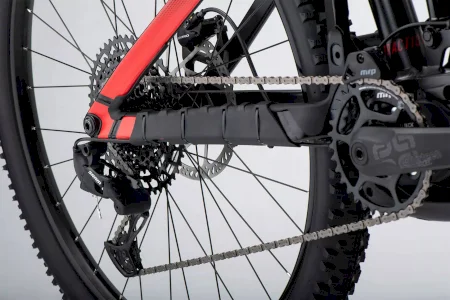 Ghost E Riot Trail Essential 2025