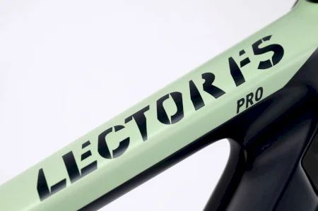 Ghost Lector Fs Pro 2025