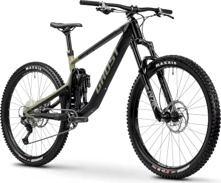 Ghost Riot Trail Cf Pro 2025