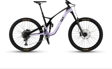 Gt Force Carbon Pro 2023