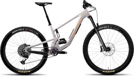 Juliana Furtado S Carbon C 2024