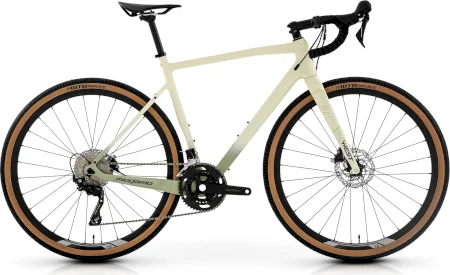 Megamo West 15 2024