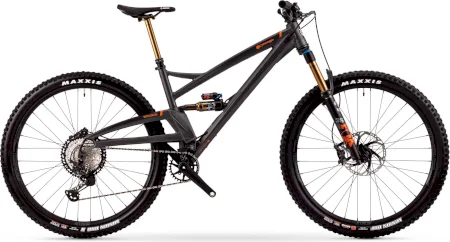 Orange Stage Evo Factory 2022