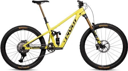 Pivot Firebird Pro Xt Di2 With Carbon Wheels 2025