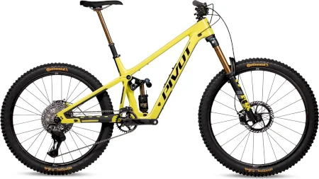 Pivot Firebird Team Xtr With Carbon Wheels 2025