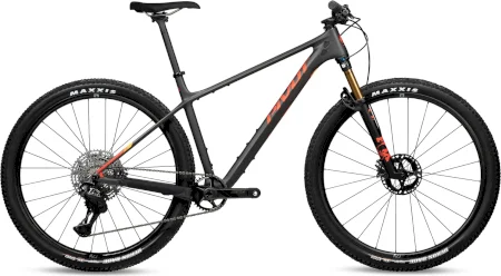 Pivot Les Sl Team Xtr With Carbon Wheels 2025