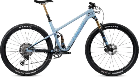 Pivot Mach 4 Sl Pro Xtxtr With Carbon Wheels 2025
