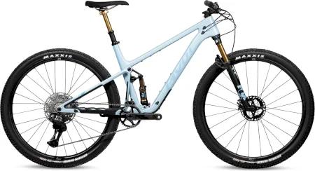 Pivot Mach 4 Sl World Cup Xtr Di2 With Carbon Wheels 2025