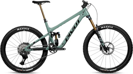 Pivot Mach 6 Pro Xt Di2 With Carbon Wheels 2025