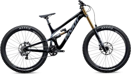 Pivot Phoenix 29 Pro Saint With Carbon Wheels 2023