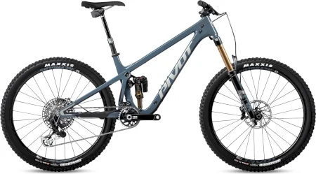 Pivot Shadowcat Team Xx Eagle Transmission With Carbon Wheels 2025