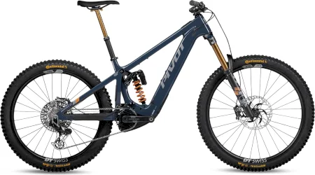 Pivot Shuttle Lt Team Xx Eagle Transmission With Carbon Wheels 2025