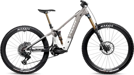 Pivot Shuttle Slam Pro X0 Eagle Transmission 2025