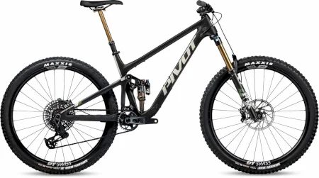 Pivot Switchblade Pro X0 Eagle Transmission With Carbon Wheels 2024