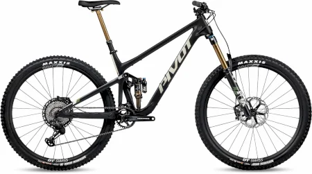 Pivot Switchblade Pro Xtxtr 2024