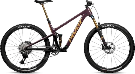 Pivot Trailcat Sl Pro Xtxtr Di2 With Carbon Wheels 2025