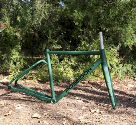 Poseidon Redwood Frameset 2021
