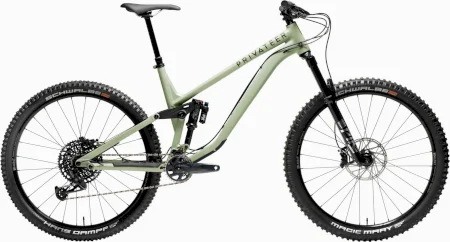 Privateer 141 Gx Pike 2023